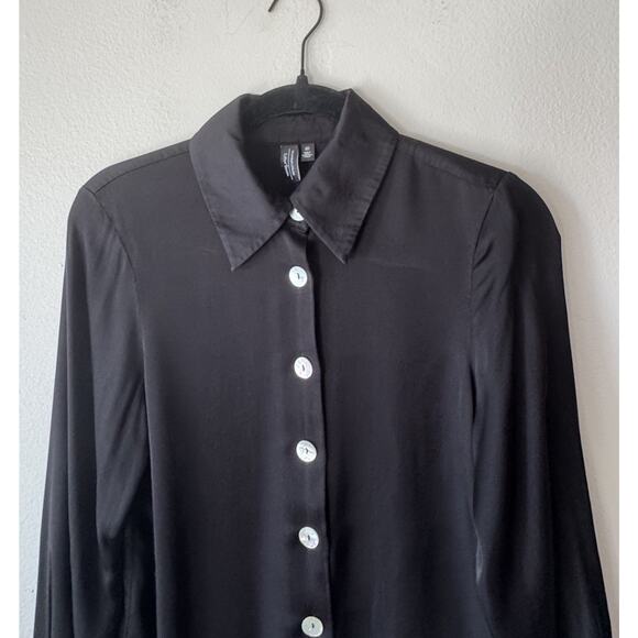 & Other Stories Black Satin Blouse Women’s Size 2 Button Front Long Sleeve Work - Picture 3 of 9